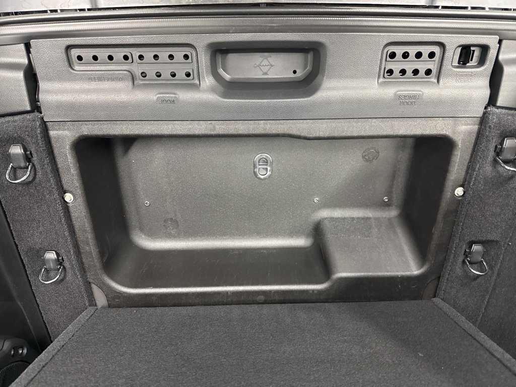 New 2026 Jeep Wrangler Unlimited Sahara AWD/4WD image 11