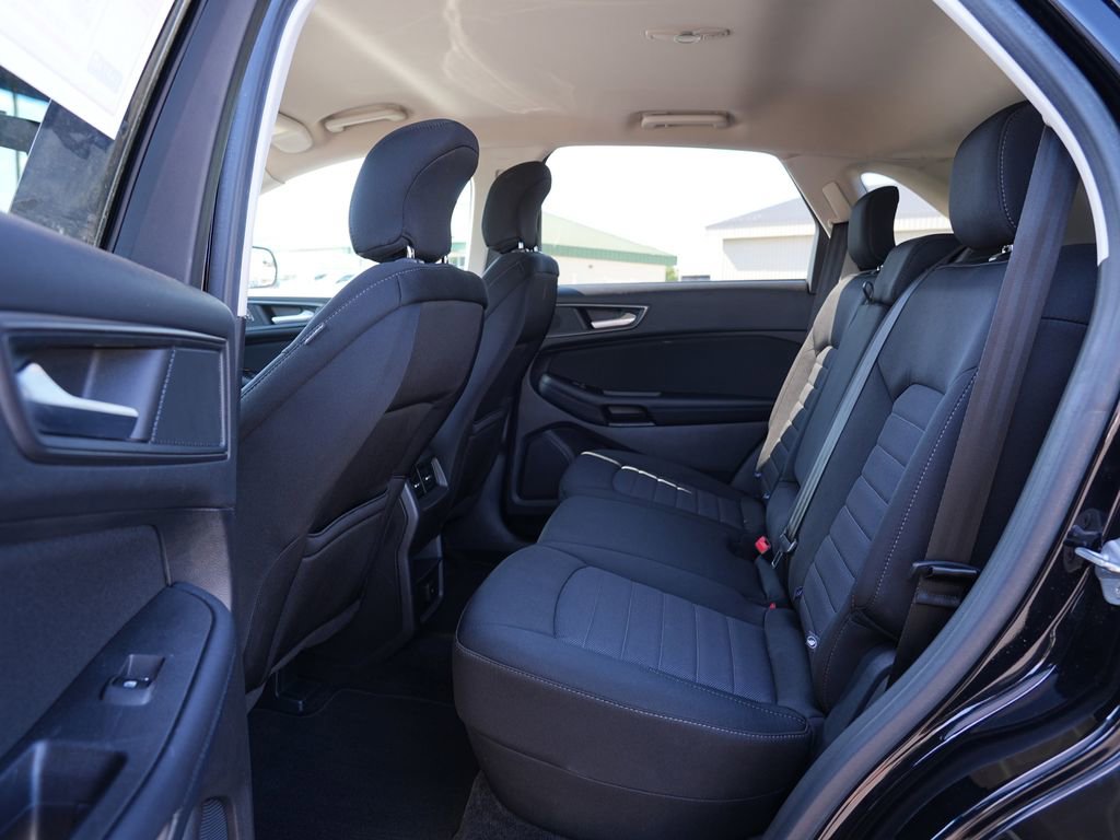 Used 2018 Ford Edge SE AWD/4WD image 18