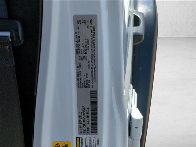 Used 2024 Jeep Wrangler Unlimited Rubicon 4xe AWD/4WD image 23