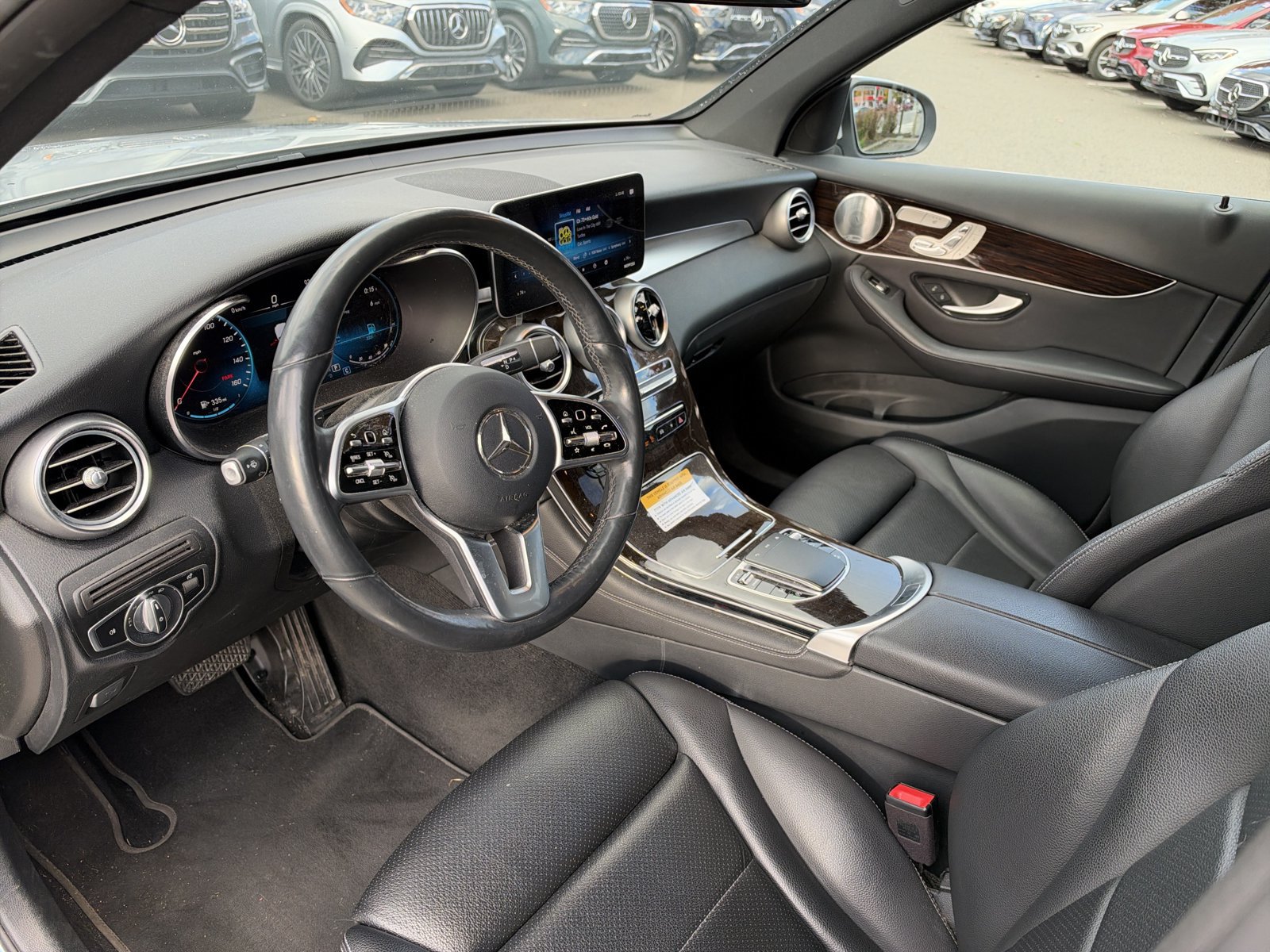 Used 2020 Mercedes-Benz GLC 300 4MATIC image 10