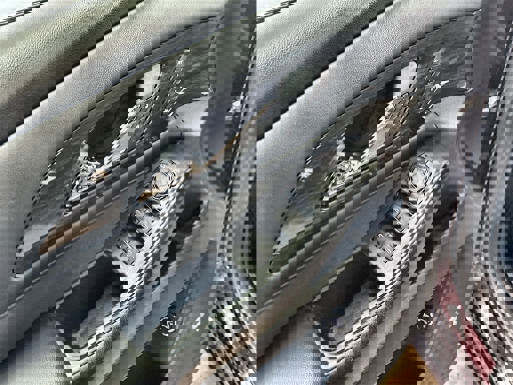 Used 2023 Chevrolet Traverse High Country w/ LPO, Floor Liner Package image 14