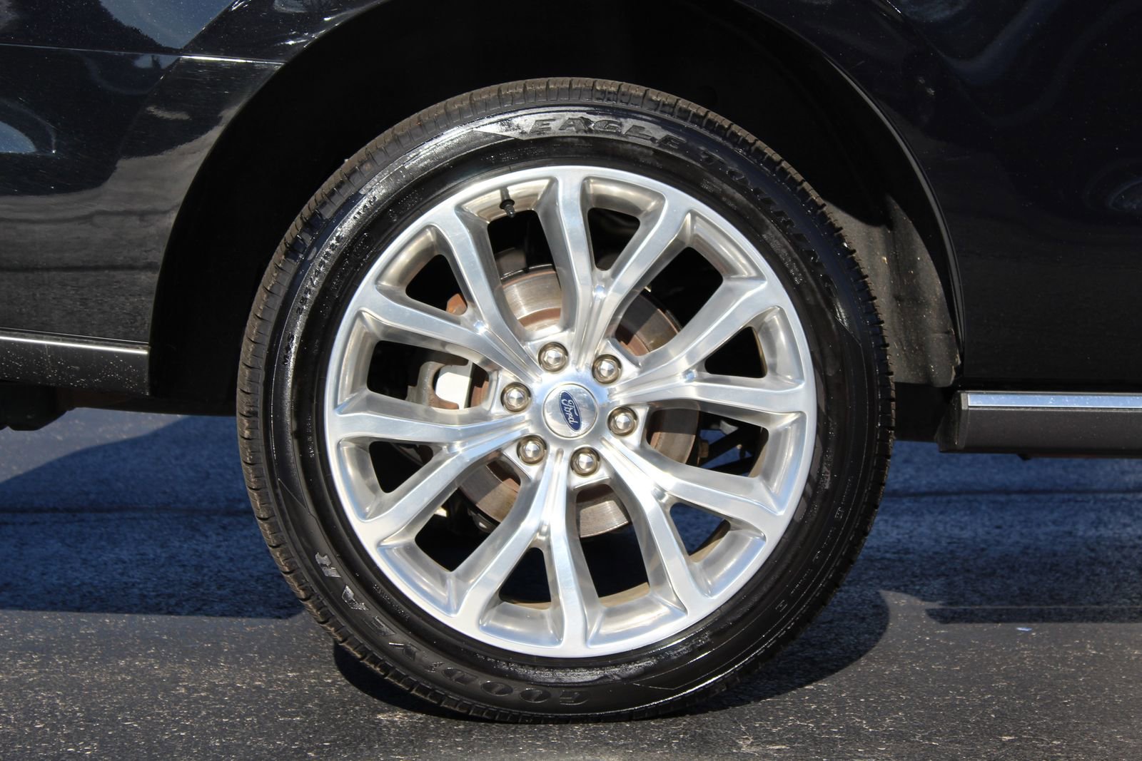 Used 2019 Ford Expedition Limited w/ Equipment Group 302A image 28