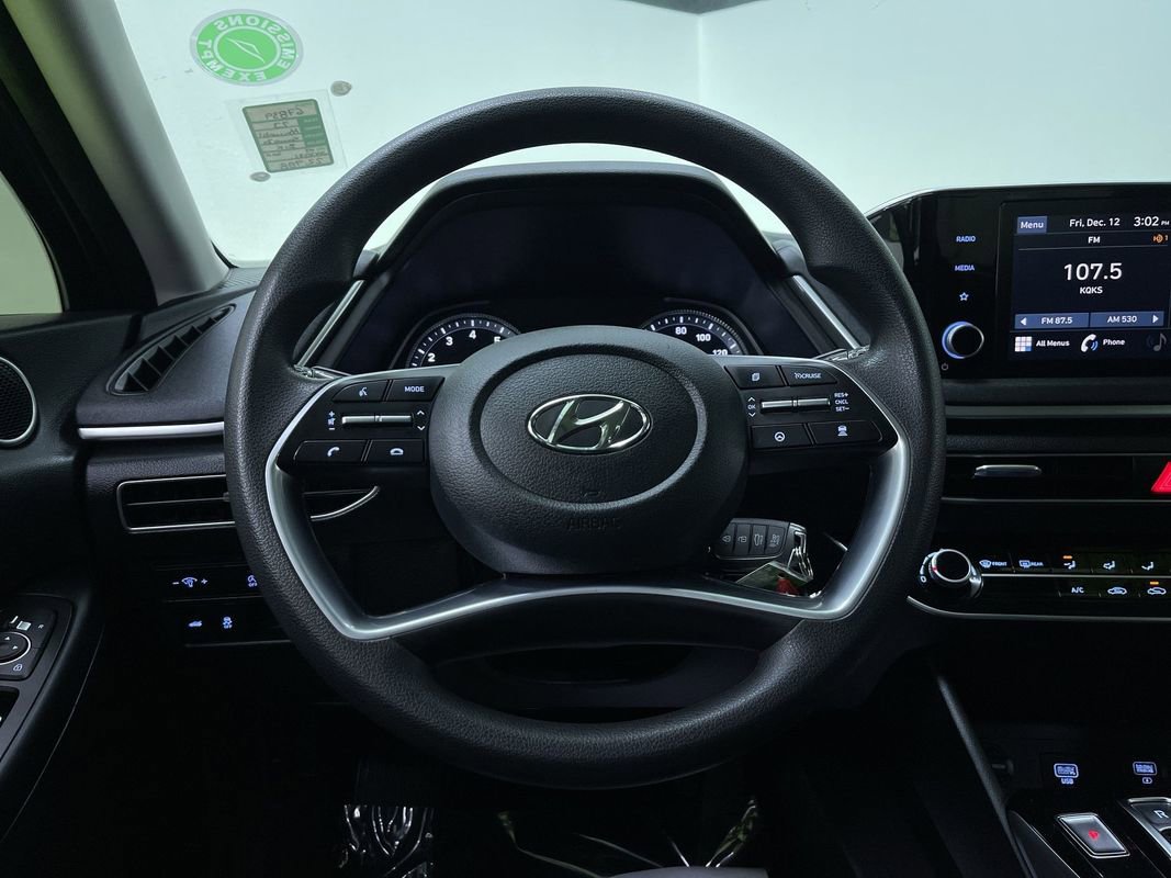 Used 2023 Hyundai Sonata SE w/ Preferred Accessory Package image 19