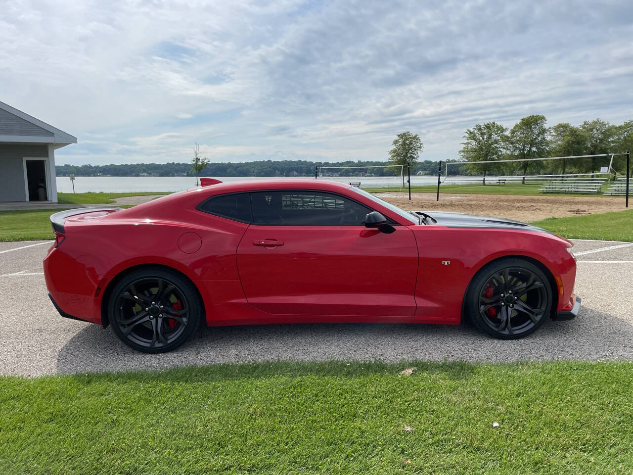 Used 2018 Chevrolet Camaro SS RWD image 67