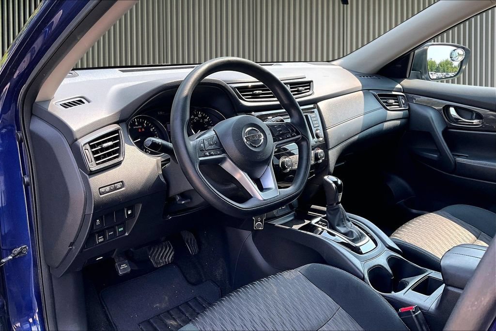 Used 2018 Nissan Rogue S AWD/4WD image 14