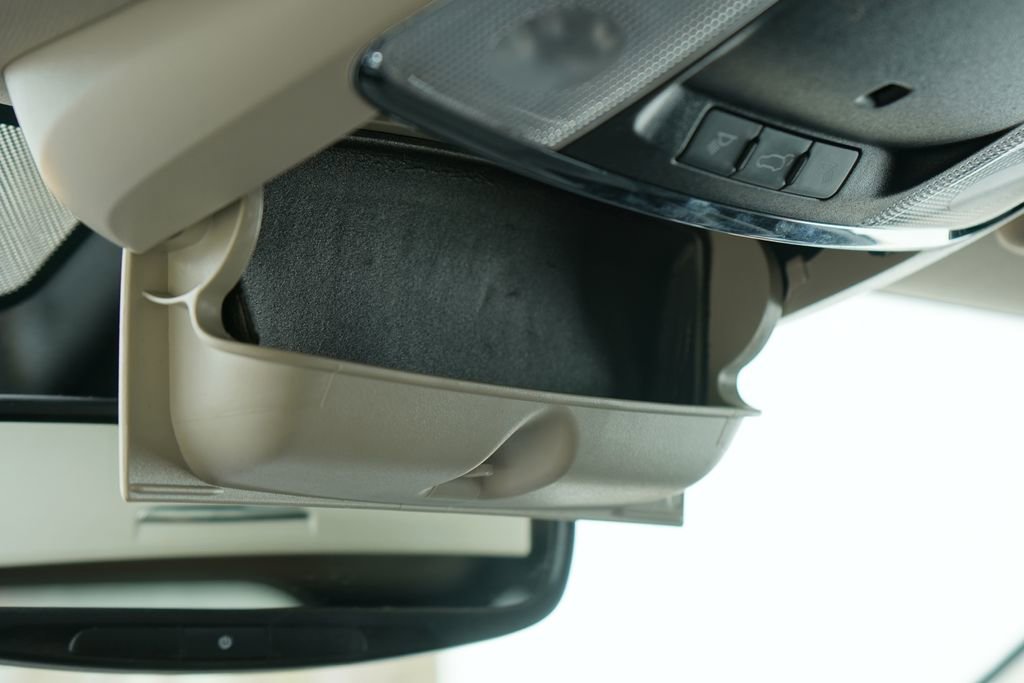 Used 2018 Dodge Durango SXT w/ Quick Order Package 2BB AWD/4WD image 27