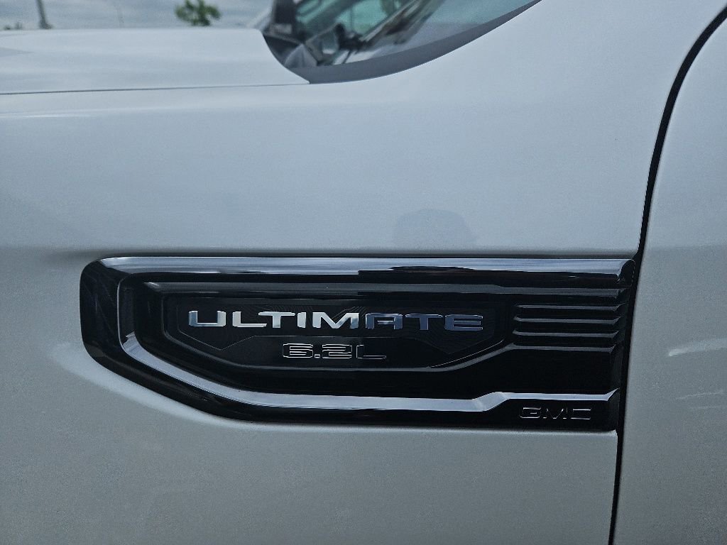 Used 2024 GMC Sierra 1500 Denali Ultimate AWD/4WD image 4