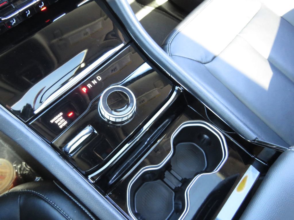 Used 2022 Jeep Grand Cherokee L Limited AWD/4WD image 26