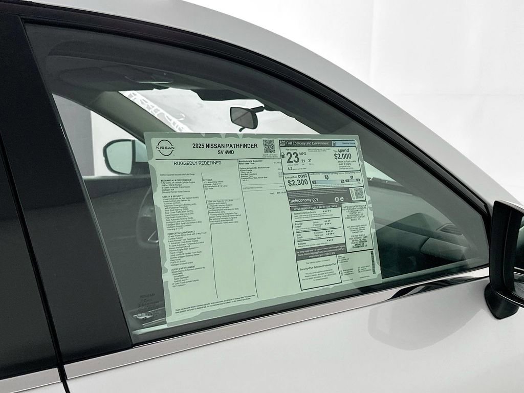 New 2025 Nissan Pathfinder SV image 13