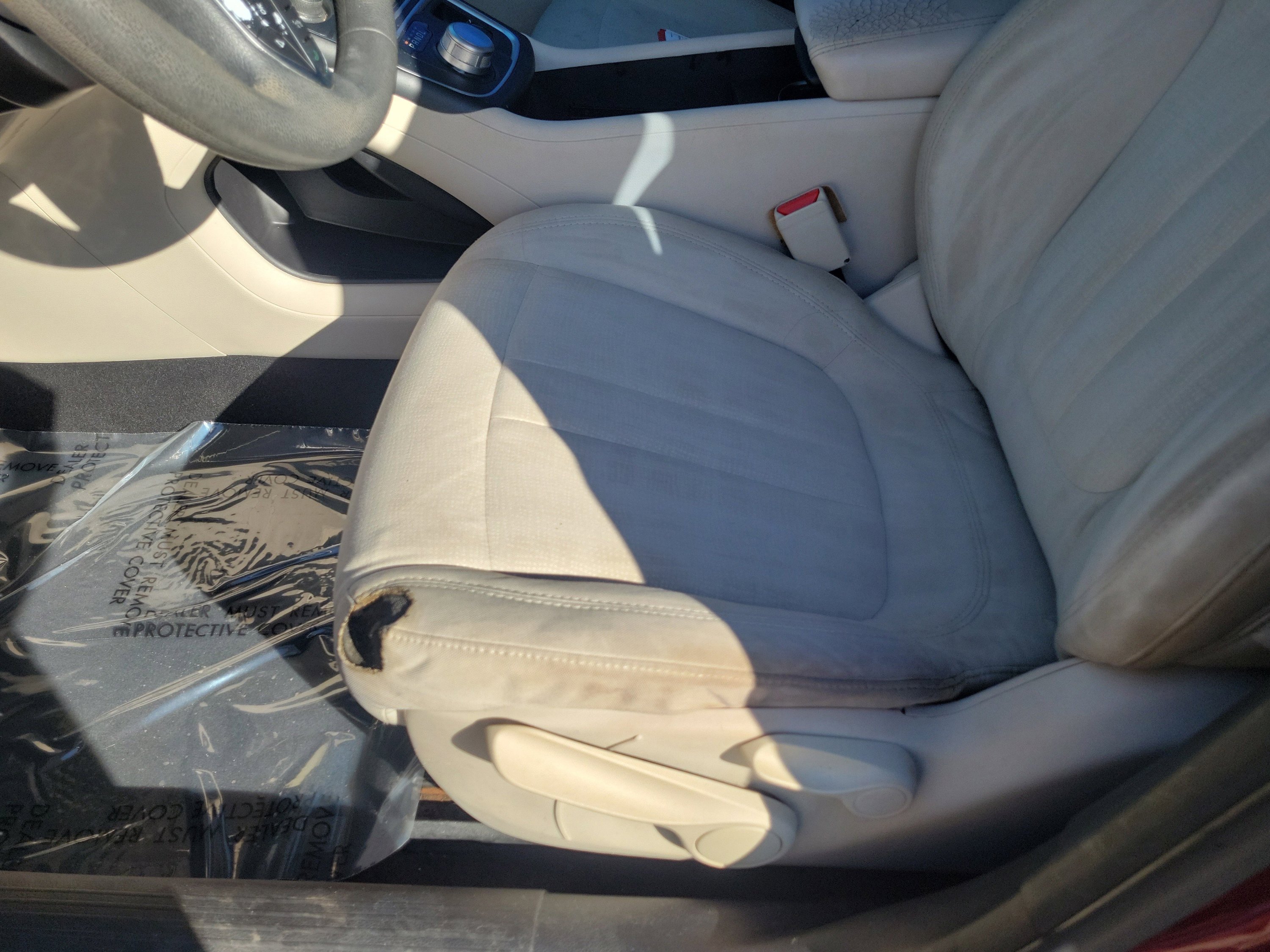 Used 2015 Chrysler 200 Limited image 20