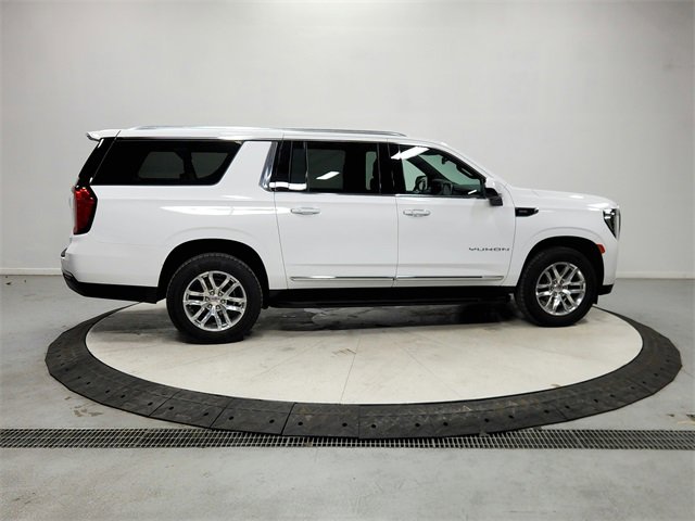 Used 2022 GMC Yukon XL SLT image 8
