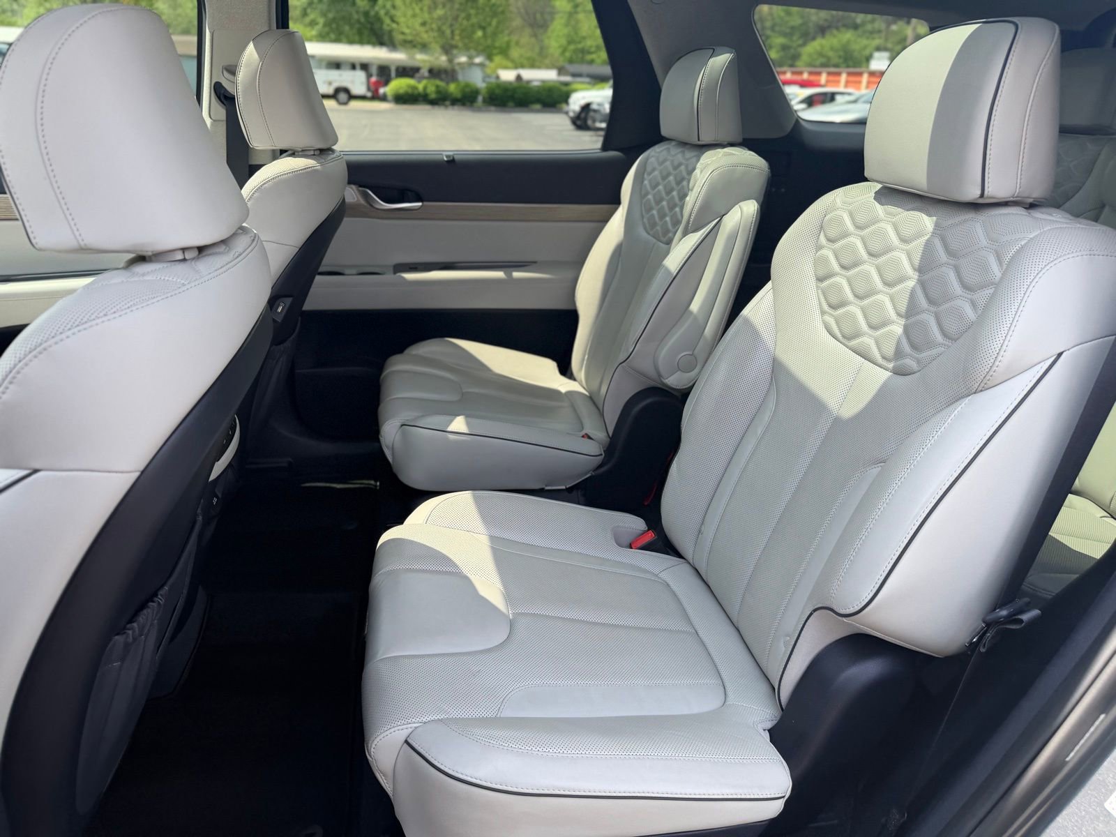 Used 2021 Hyundai Palisade Limited image 26