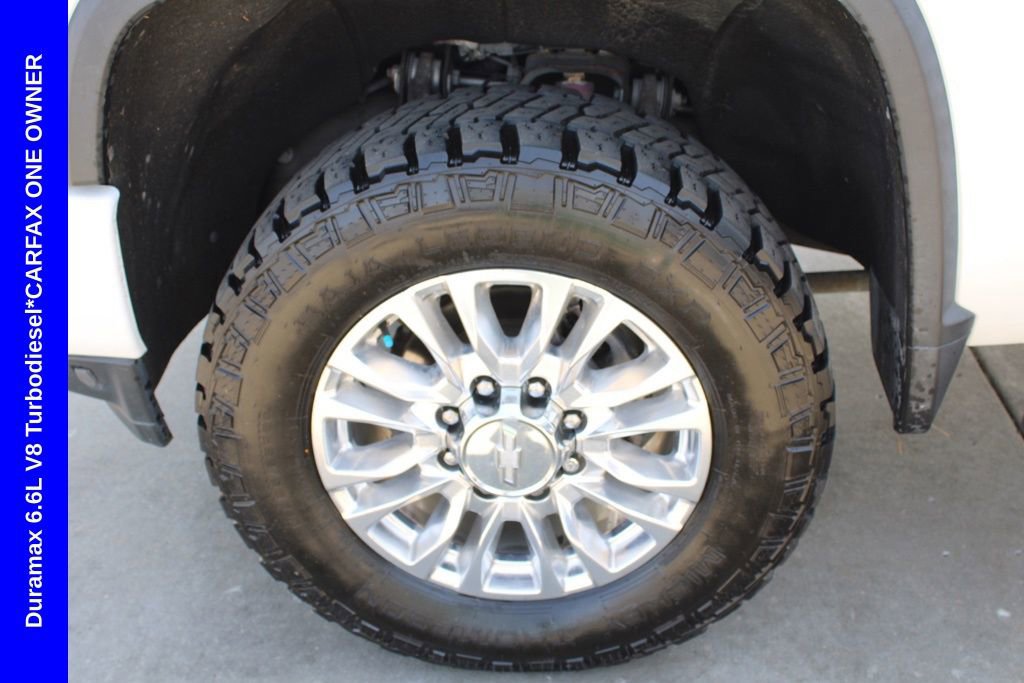 Used 2020 Chevrolet Silverado 2500 High Country w/ Z71 Off-Road Package AWD/4WD image 11