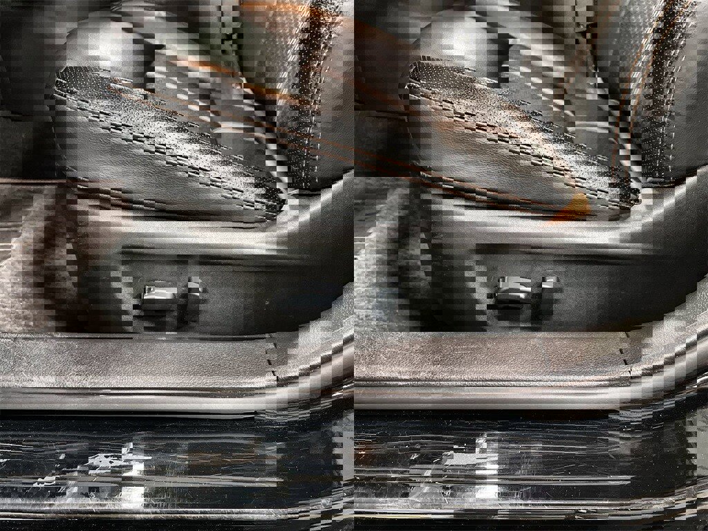 Used 2024 Nissan Altima 2.5 SR image 13