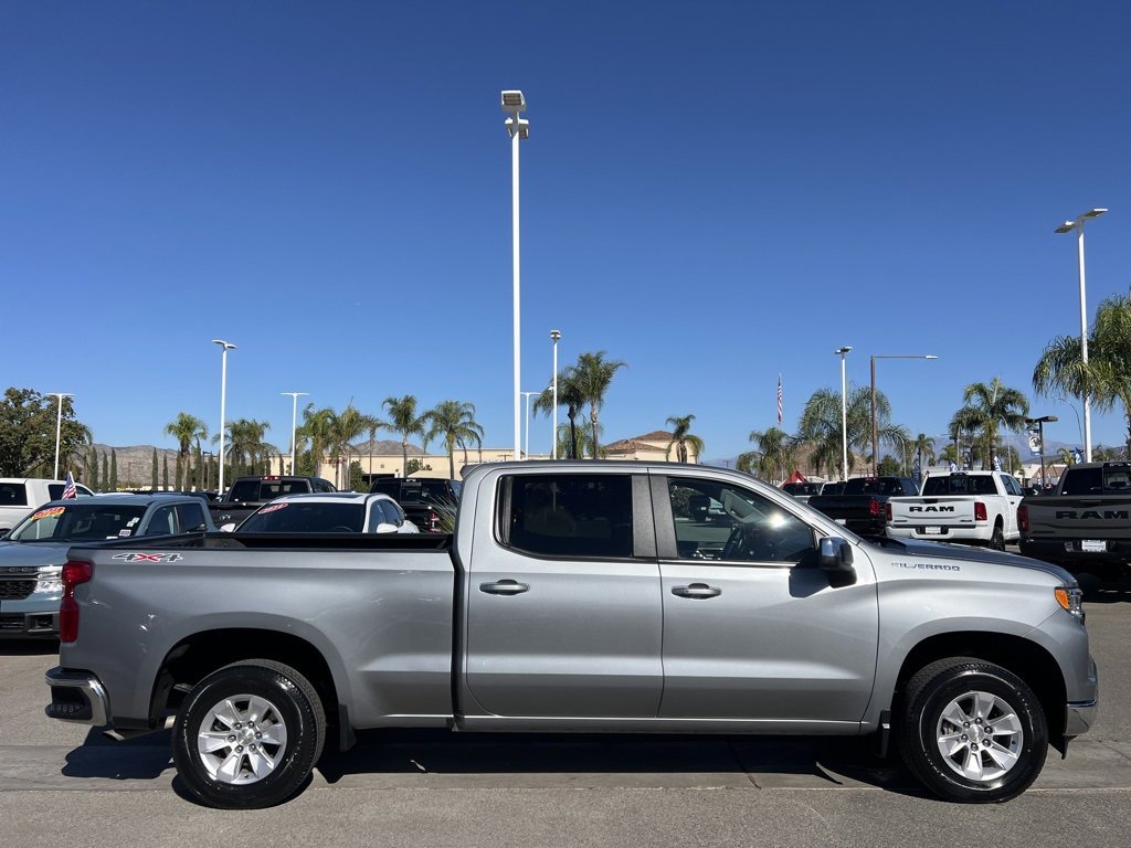 Used 2023 Chevrolet Silverado 1500 LT w/ Protection Package image 9