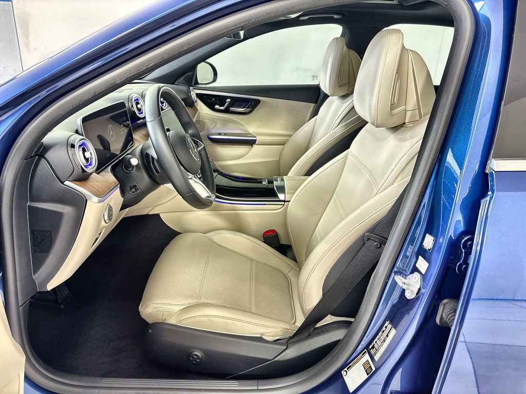 Used 2023 Mercedes-Benz C 300 Sedan image 13