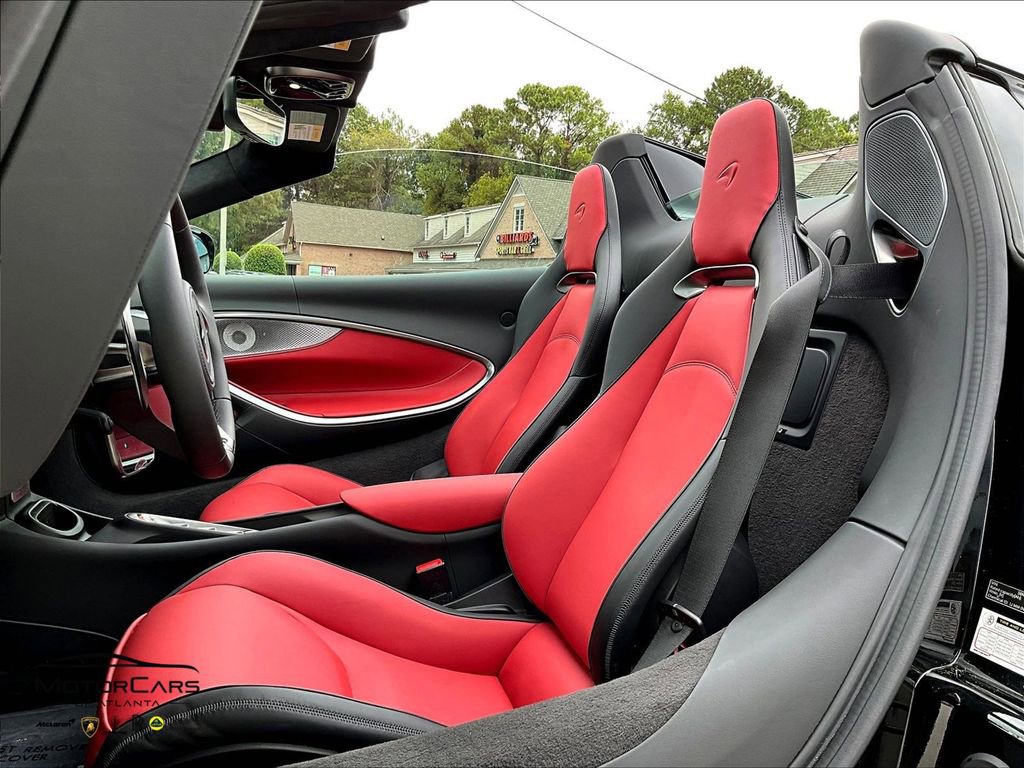 New 2026 McLaren Artura Spider image 9