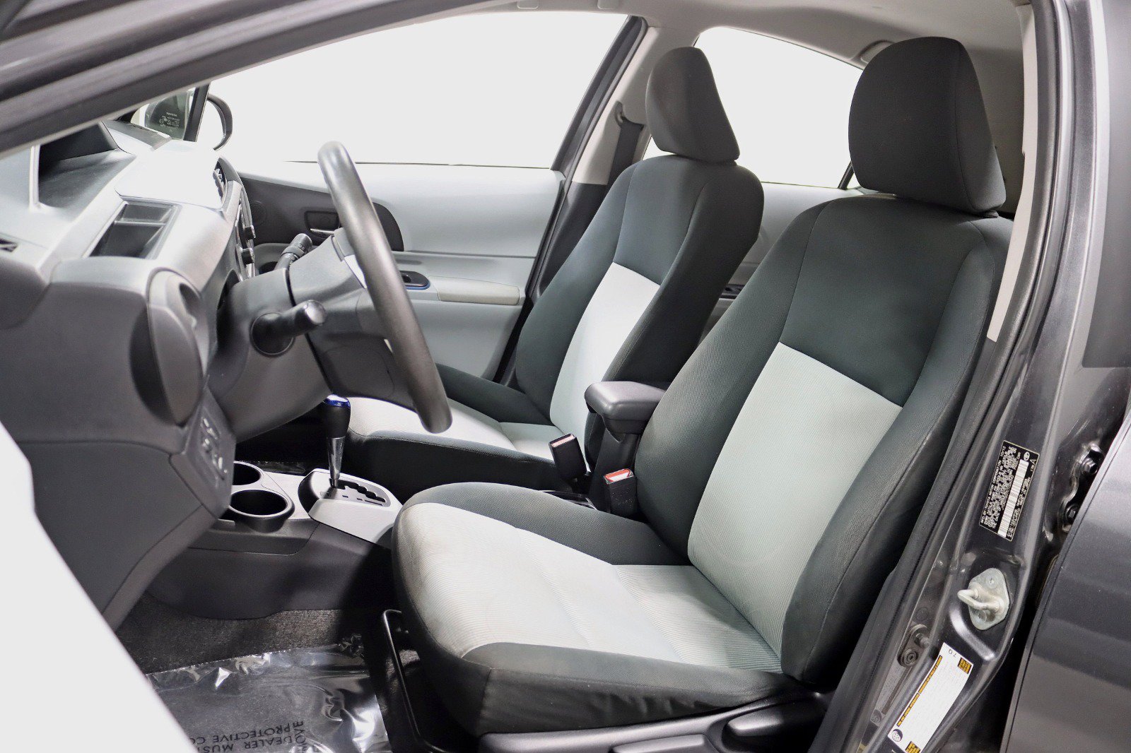 Used 2012 Toyota Prius C Three FWD image 21
