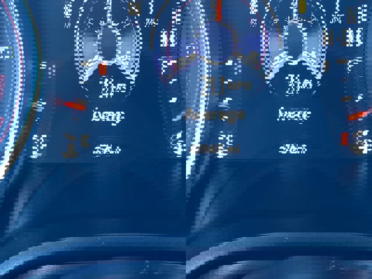 Used 2017 Dodge Challenger SXT image 15