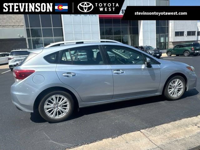 Used 2017 Subaru Impreza 2.0i Premium AWD/4WD image 1