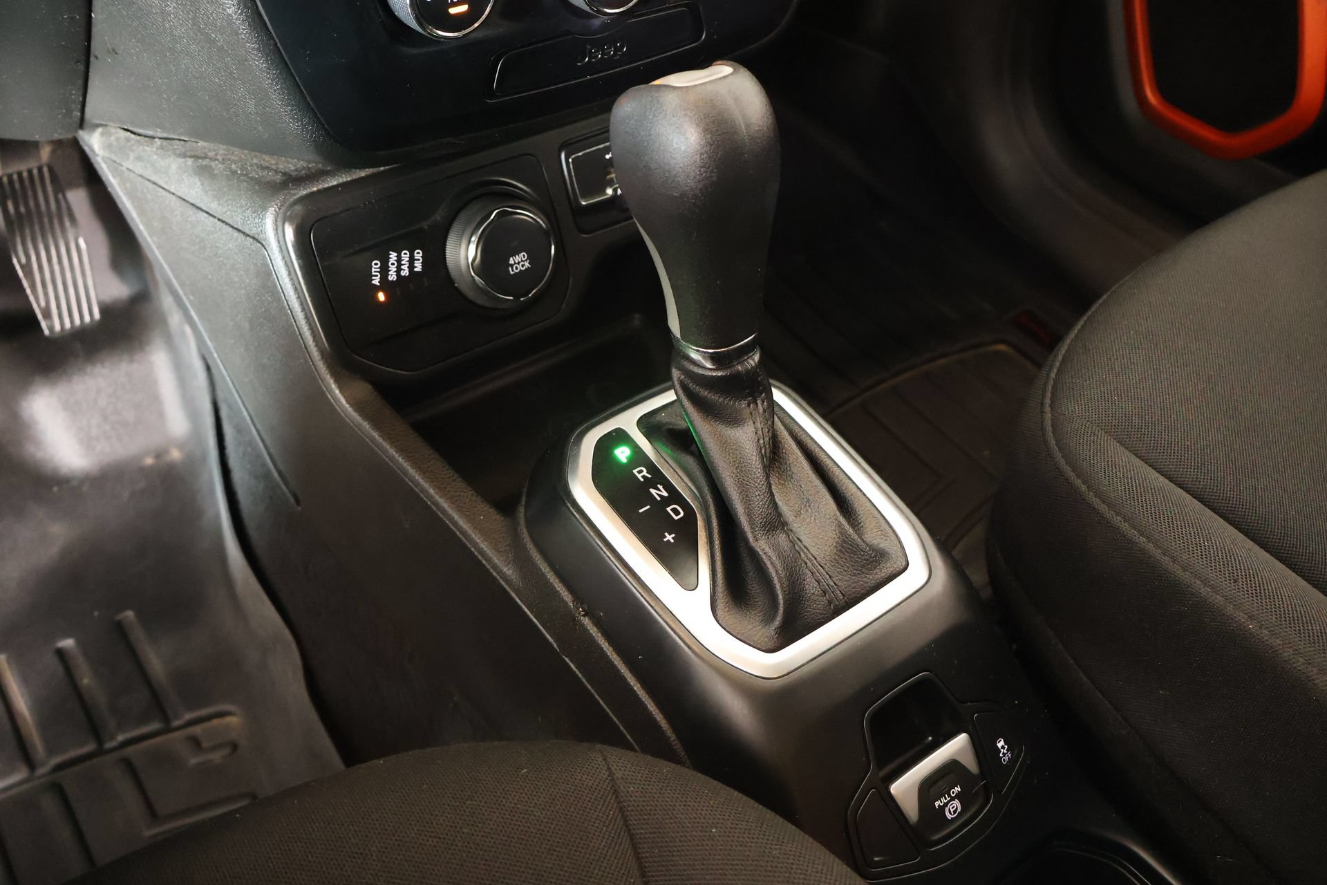 Used 2020 Jeep Renegade Sport AWD/4WD image 8