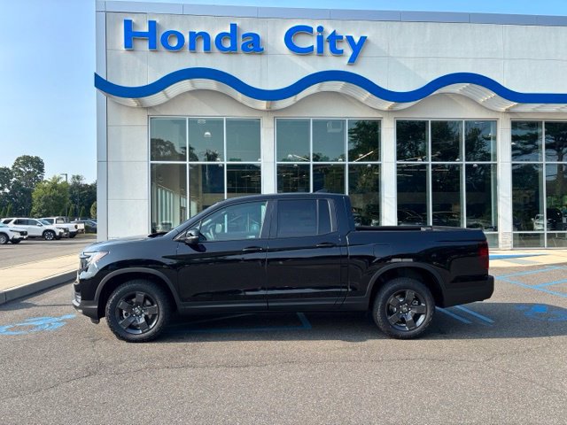 New 2026 Honda Ridgeline TrailSport image 2