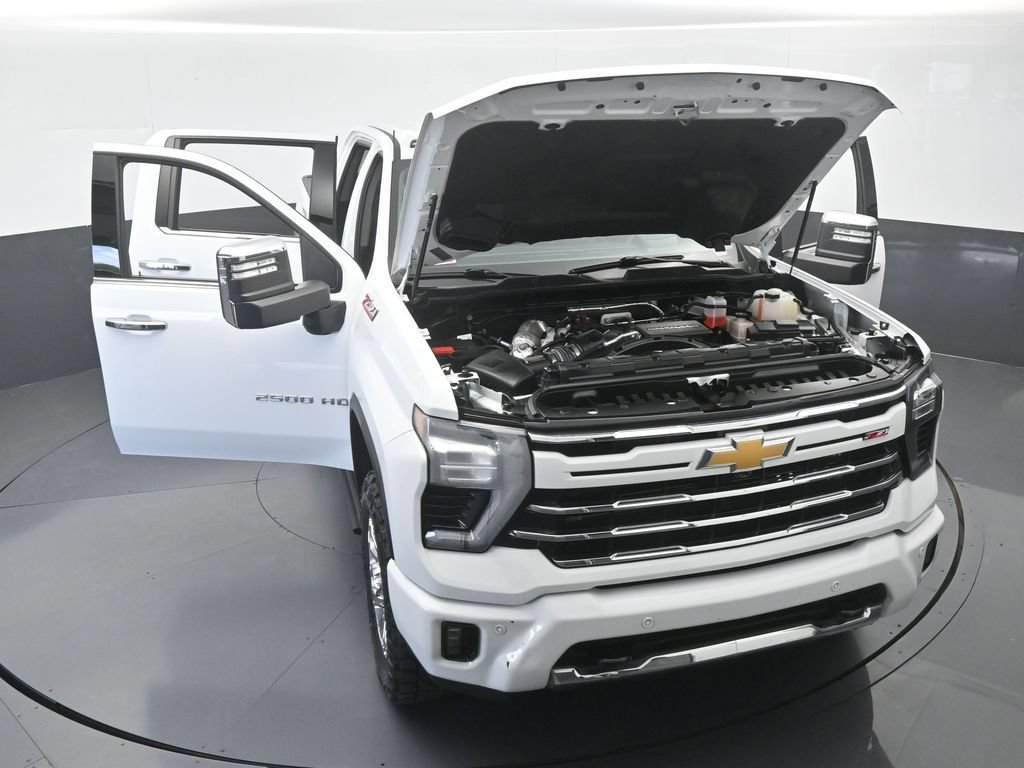 Used 2025 Chevrolet Silverado 2500 LTZ w/ Z71 Chrome Sport Edition AWD/4WD image 84