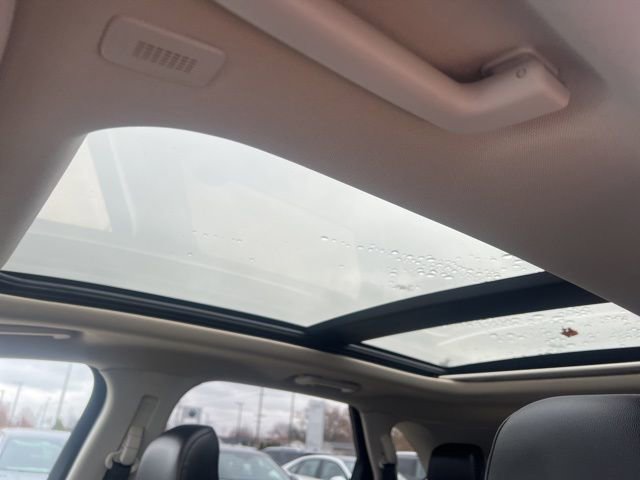 Used 2022 Ford Edge SEL w/ Convenience Package image 12