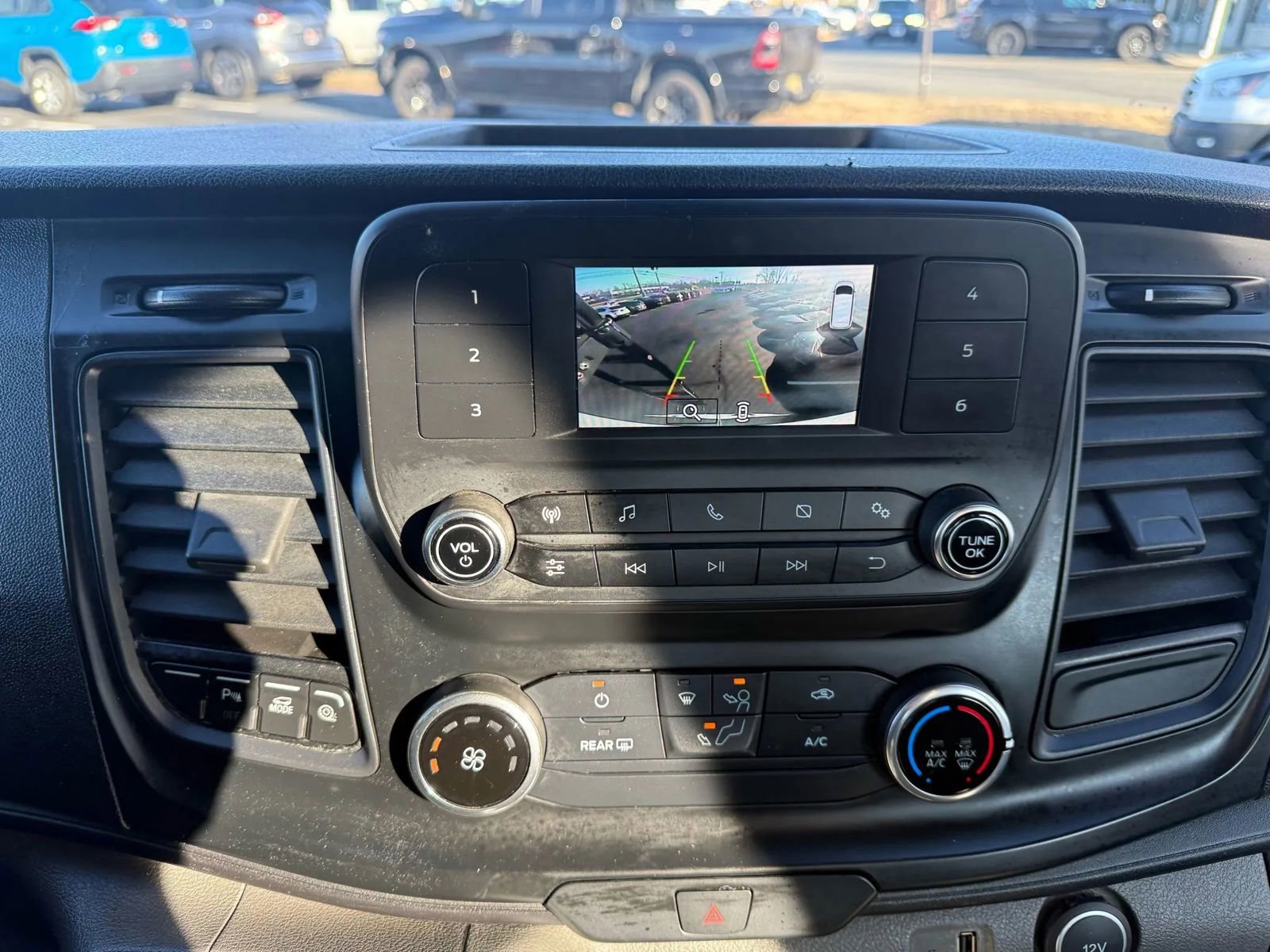 Used 2023 Ford Transit 250 Medium Roof w/ Load Area Protection Package image 23