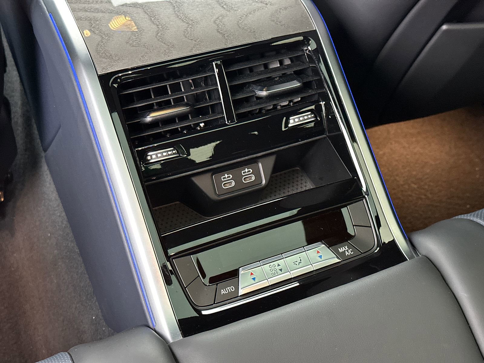 Used 2024 BMW 840i Gran Coupe w/ Driving Assistance Package RWD image 25