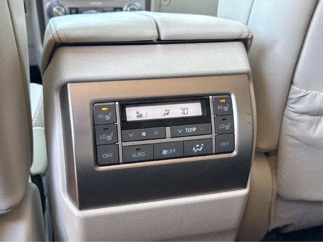 Used 2018 Lexus GX 460 Premium w/ Premium Package AWD/4WD image 23