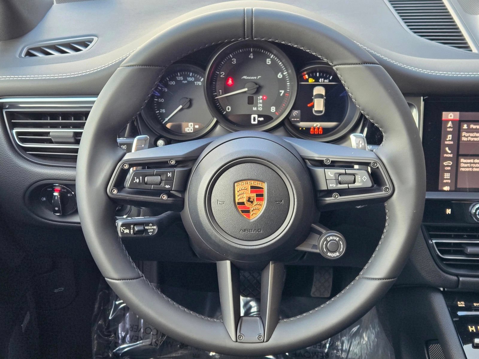 New 2026 Porsche Macan Turbo AWD/4WD image 15