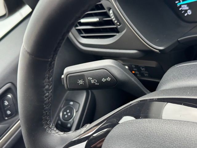 Used 2022 Ford Escape SE w/ Convenience Package image 25