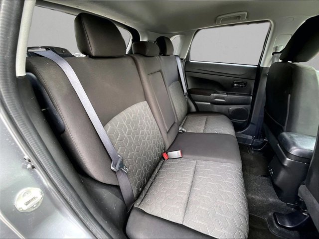 Used 2022 Mitsubishi Outlander Sport LE image 29