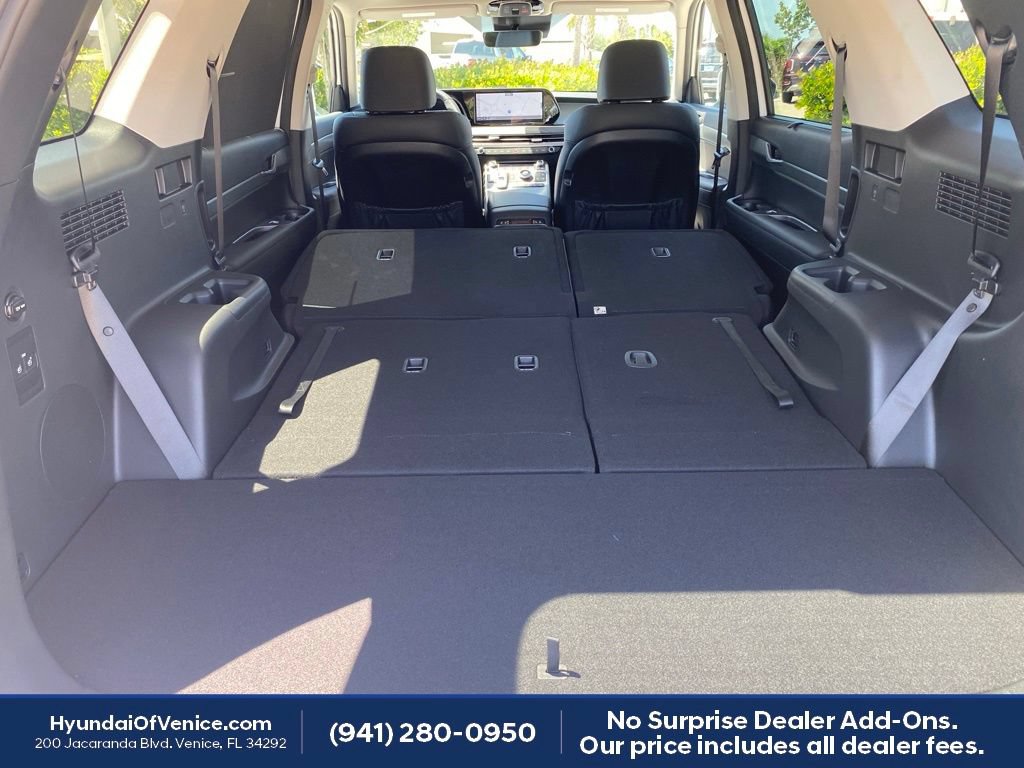Certified 2025 Hyundai Palisade SEL FWD image 26