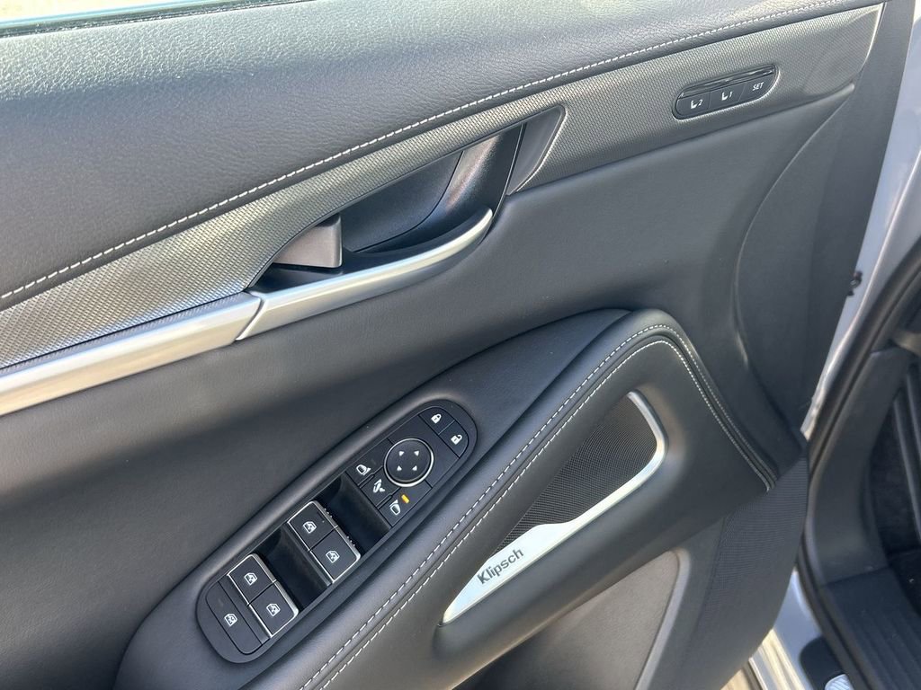 Certified 2026 INFINITI QX60 Luxe w/ Family Package image 16