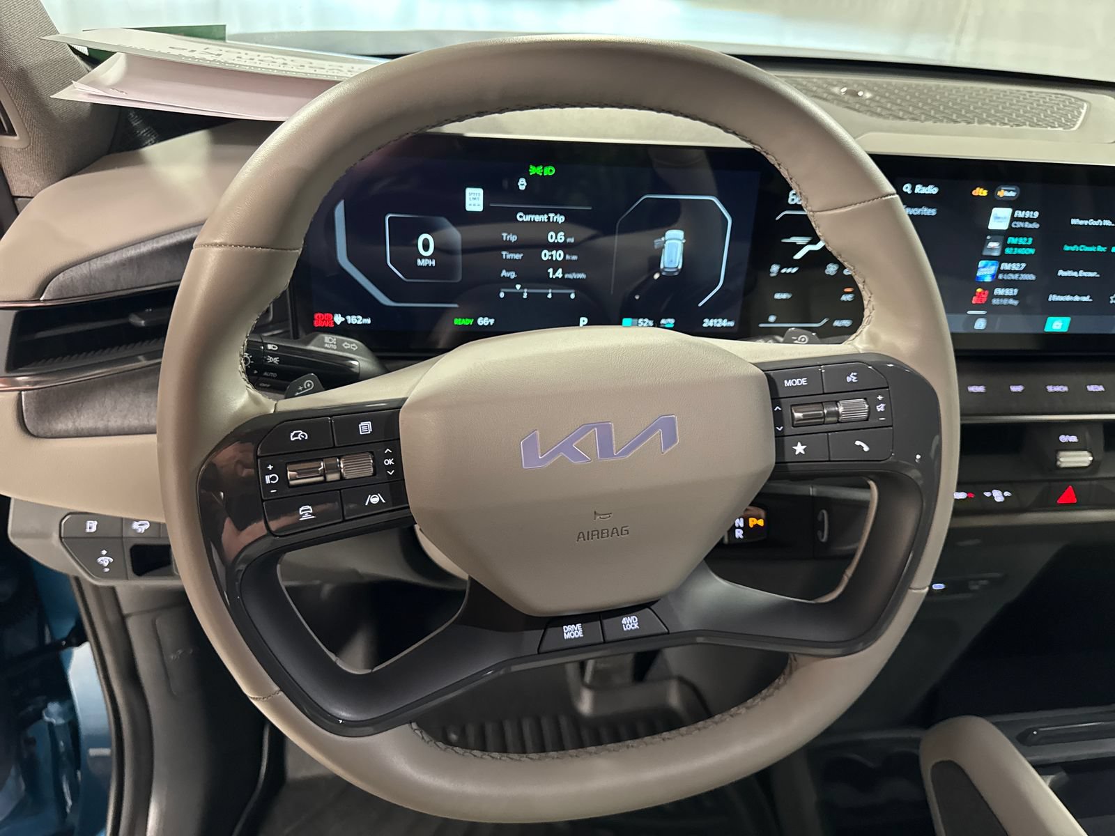 Certified 2024 Kia EV9 Land AWD/4WD image 19