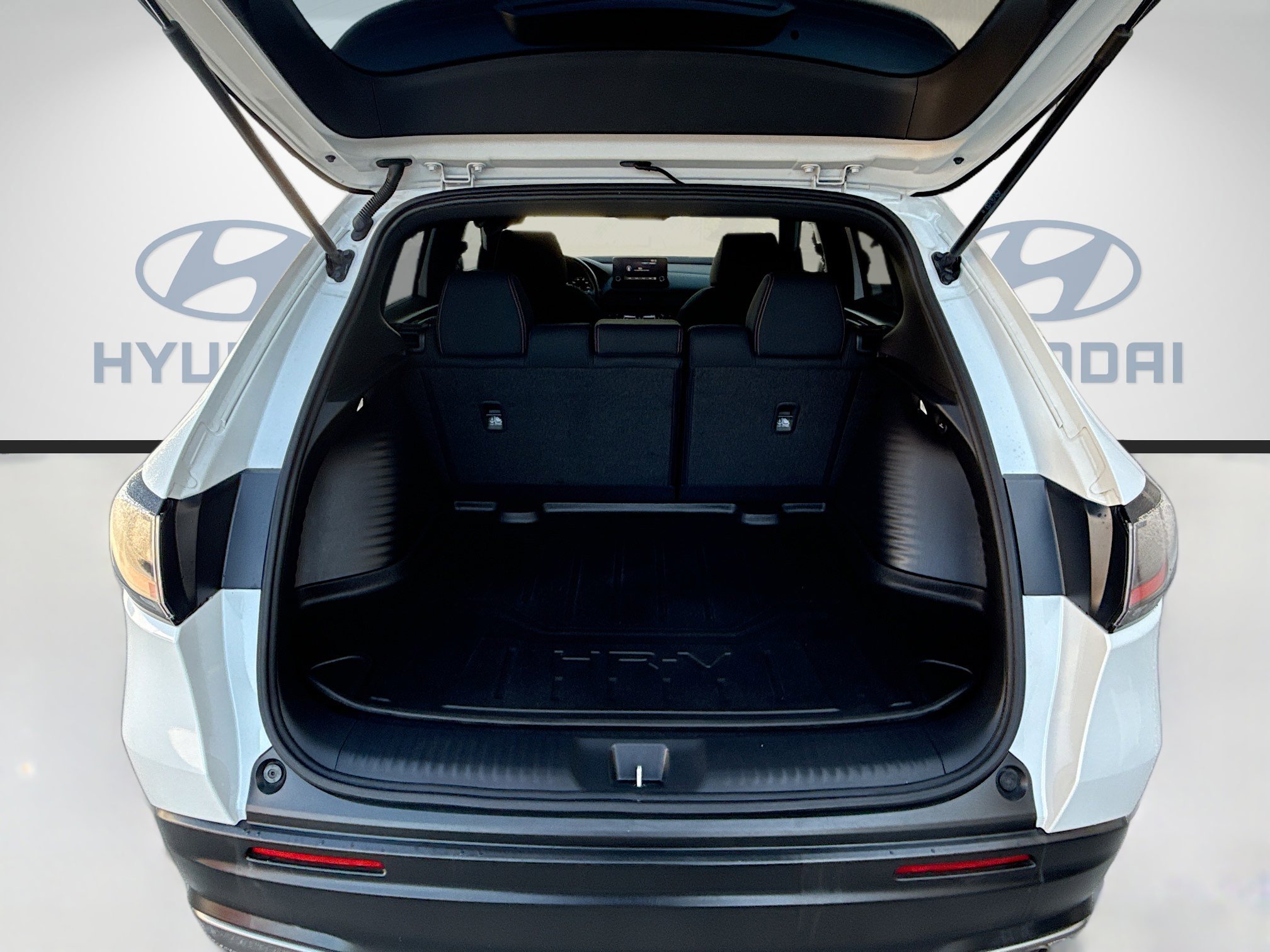 Used 2023 Honda HR-V Sport image 23