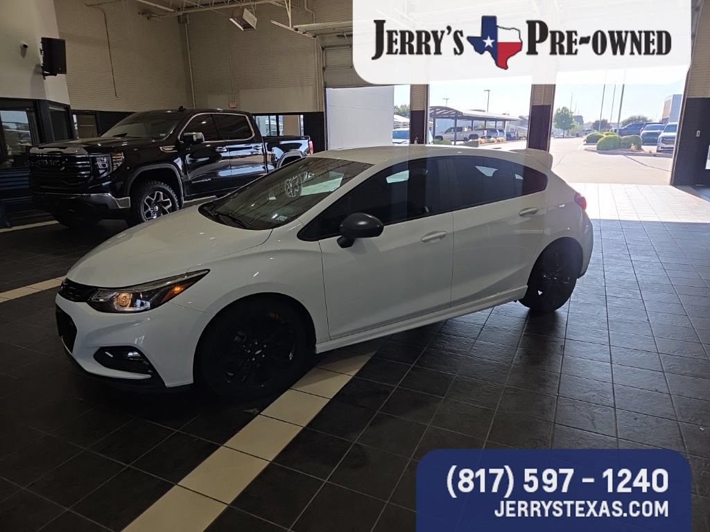 Used 2018 Chevrolet Cruze LT w/ Redline Edition