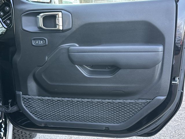 Certified 2025 Jeep Wrangler Unlimited Rubicon 4xe w/ Safety Group image 15