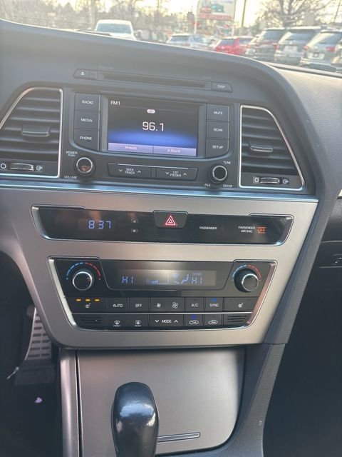 Used 2015 Hyundai Sonata Sport 2.0T FWD image 13