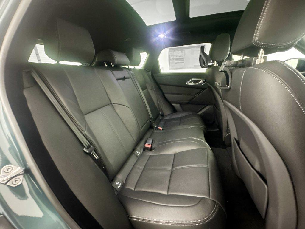 New 2026 Land Rover Range Rover Velar Belgravia AWD/4WD image 28