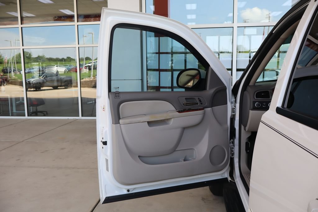 Used 2012 Chevrolet Tahoe 4WD Hybrid image 13