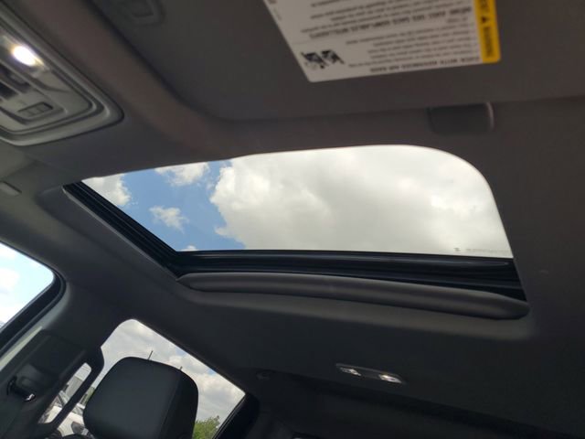 Certified 2026 GMC Sierra 2500 Denali w/ Denali Reserve Package image 10