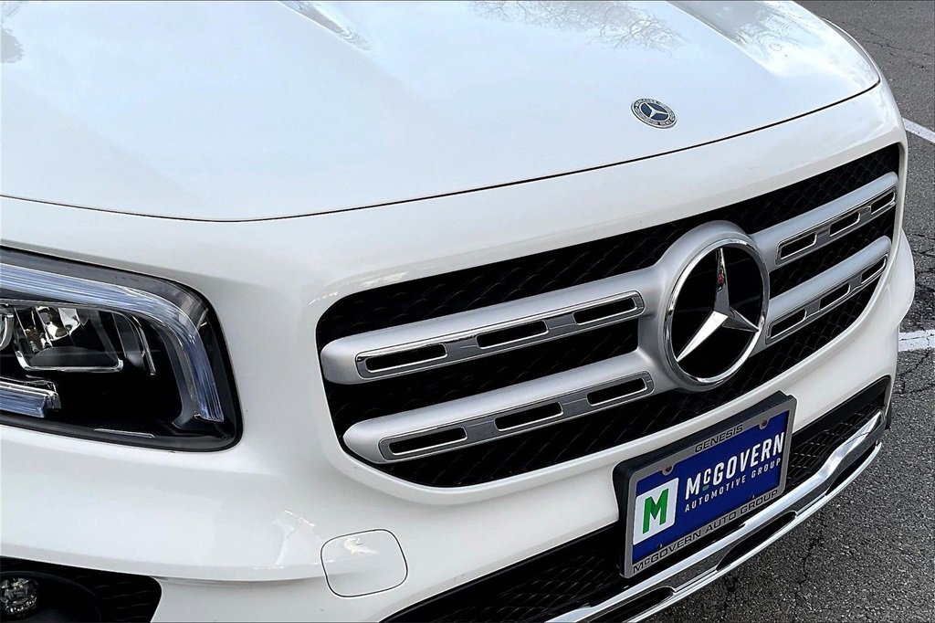 Used 2021 Mercedes-Benz GLB 250 GLB 250 image 32
