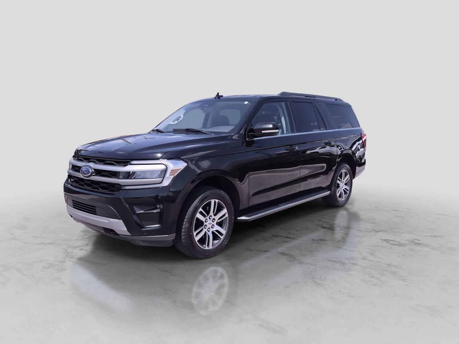 Used 2023 Ford Expedition Max XLT AWD/4WD image 4