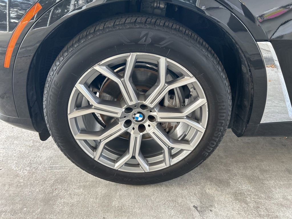 Used 2025 BMW X7 xDrive40i image 14