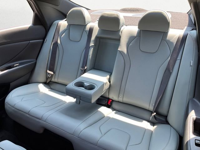 New 2025 Hyundai Elantra Limited image 13