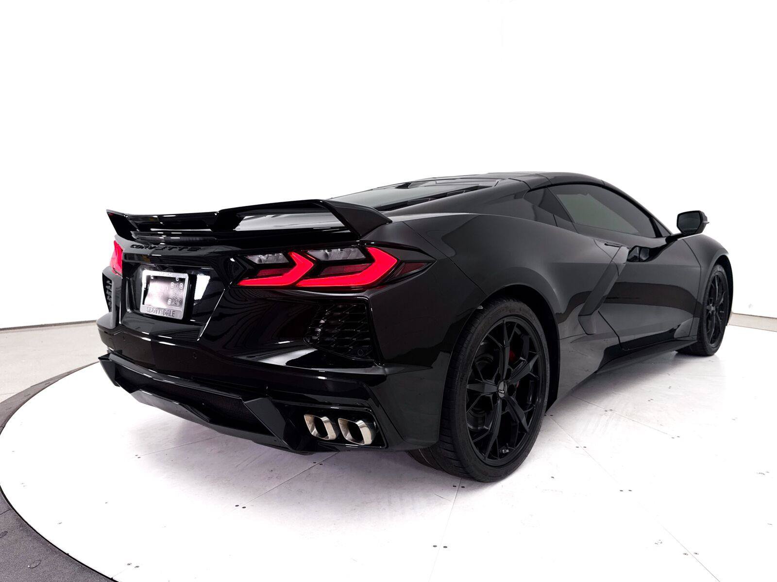 Used 2021 Chevrolet Corvette Stingray Premium Cpe w/ Z51 Performance Package RWD image 21