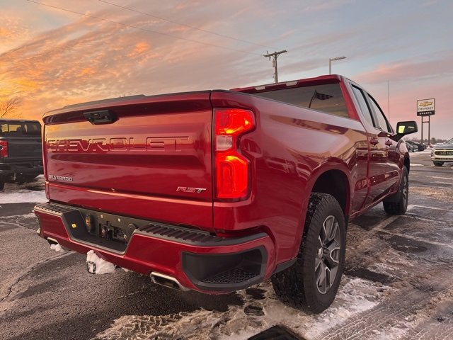 Used 2022 Chevrolet Silverado 1500 RST image 3